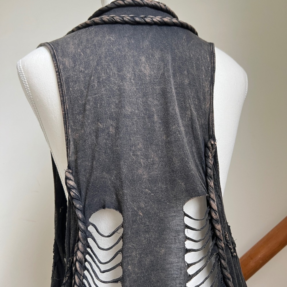 Rock & Roll Cowgirl Vest Large Black Braided Fringe Western Boho Edgy Festival - Picture 8 of 15